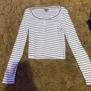 striped top!